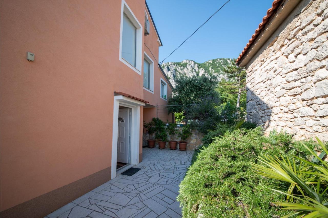 Apartman Sous Les Rochers Grizane-Belgrad Экстерьер фото