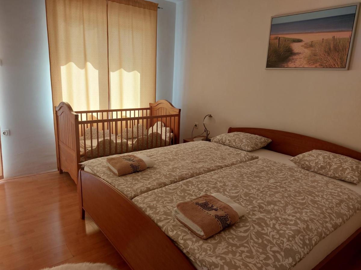 Apartman Sous Les Rochers Grizane-Belgrad Экстерьер фото