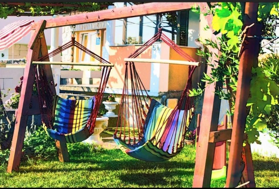 Apartman Sous Les Rochers Grizane-Belgrad Экстерьер фото